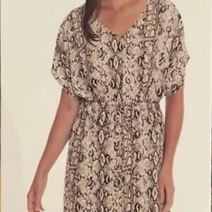 😊 Mario Serrani Beach Cover Up